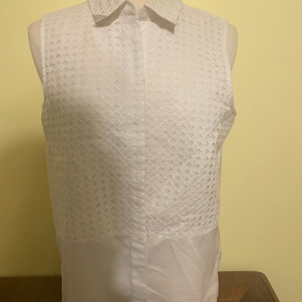 Karl Lagerfeld Large Sleeveless Top